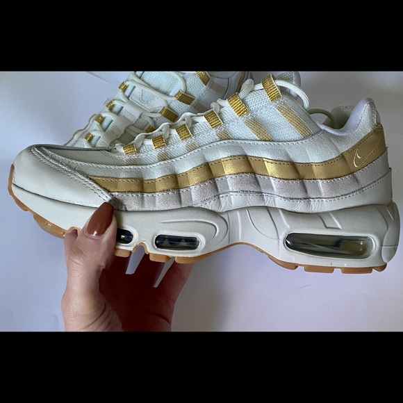 Nike air max 95 gold and cream - Picture 3 of 8